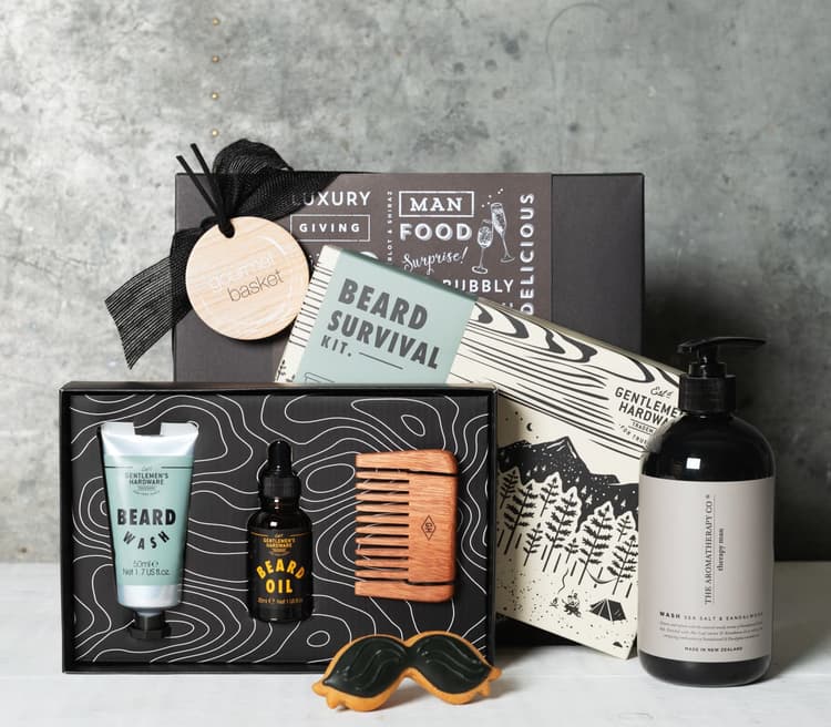 THE GENTLEMEN’S BEARD HAMPER_LR