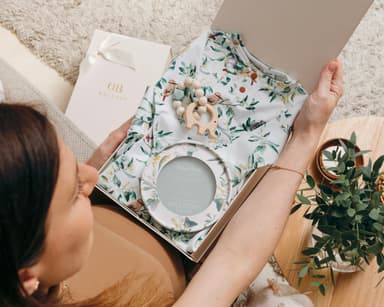 Newborn_baby_hamper (1)