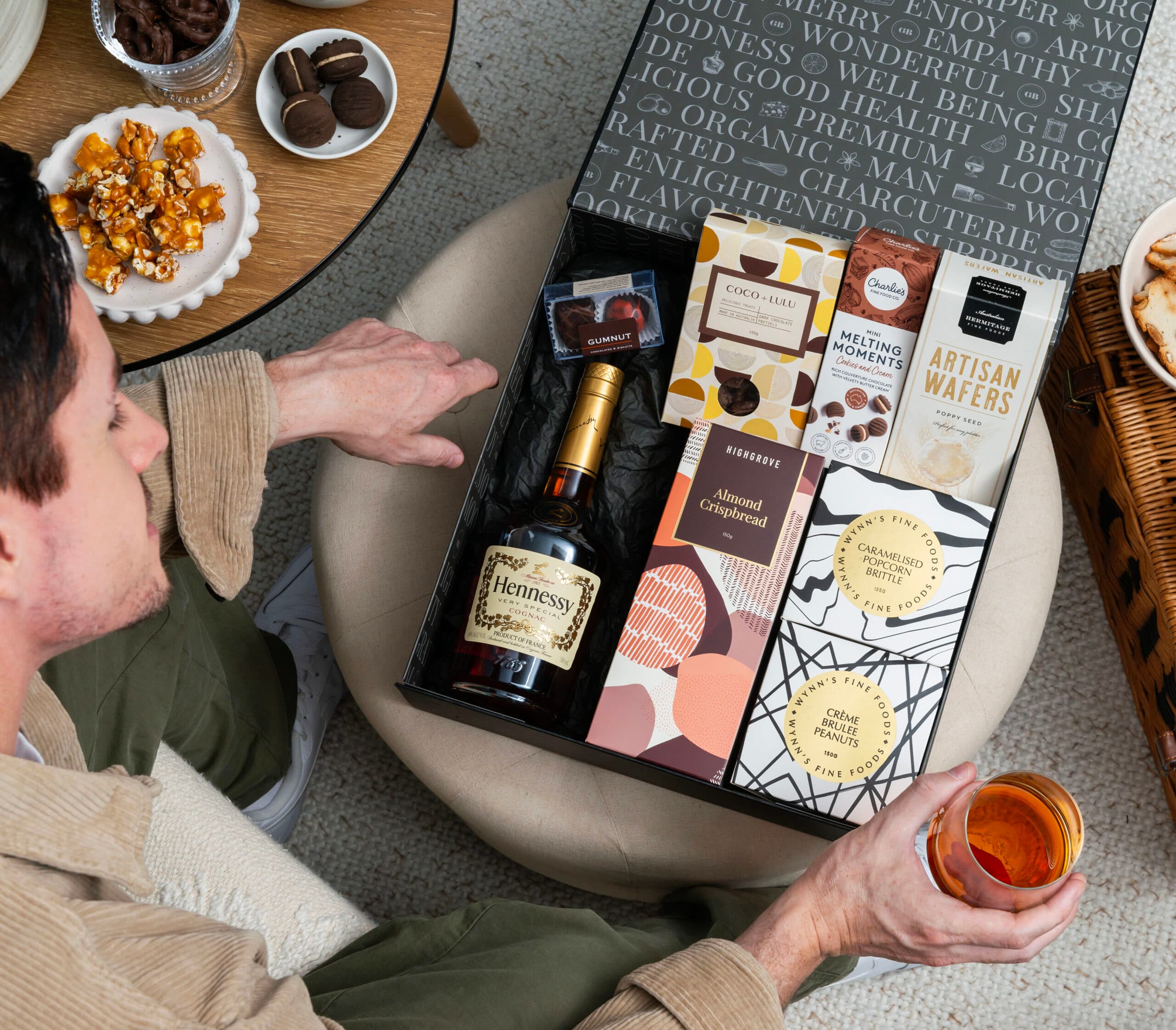 Hennessy Gourmet Hamper GB24_687