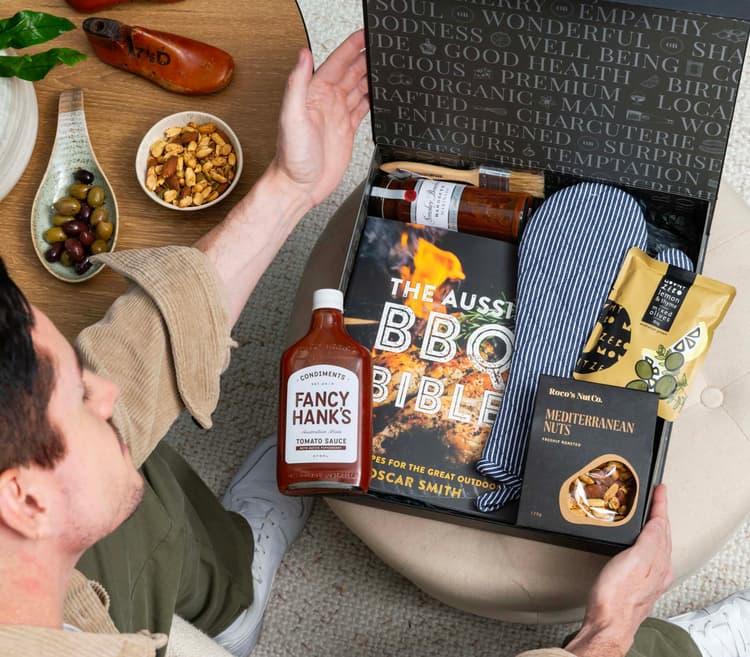 Gourmet BBQ Delight Gift Hamper GB24_684