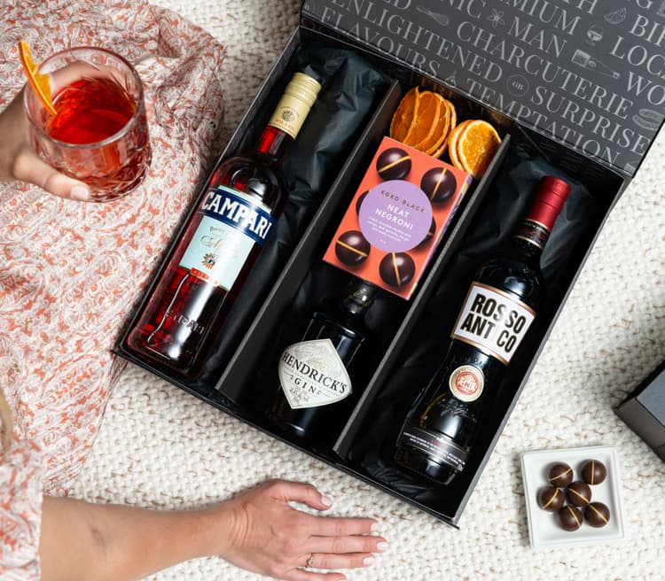 Negroni_Cocktail_Hamper_2_GB_22_11_Drinks_40