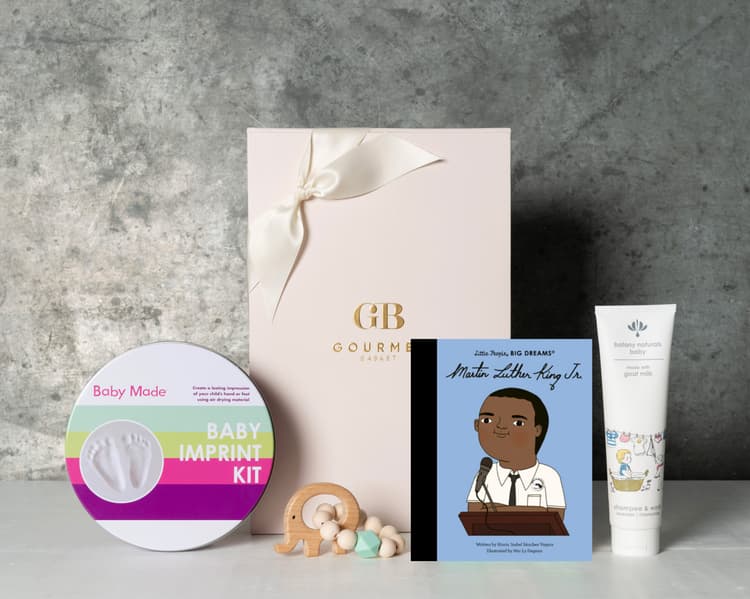 Little_Prince_Baby_Hamper_GB_20_Baby_012 etched