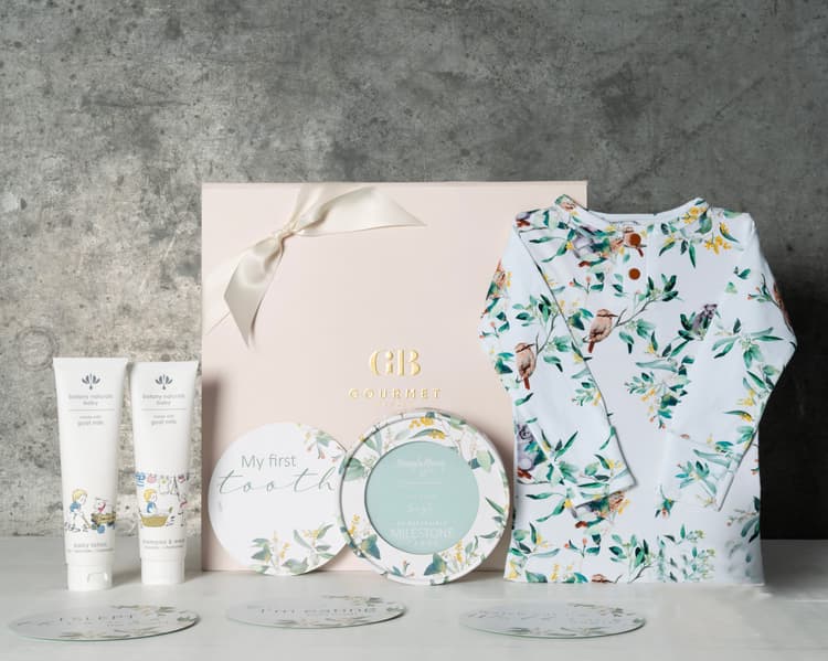 Welcome_to_the_World_Baby_Hamper_GB_20_Baby_069