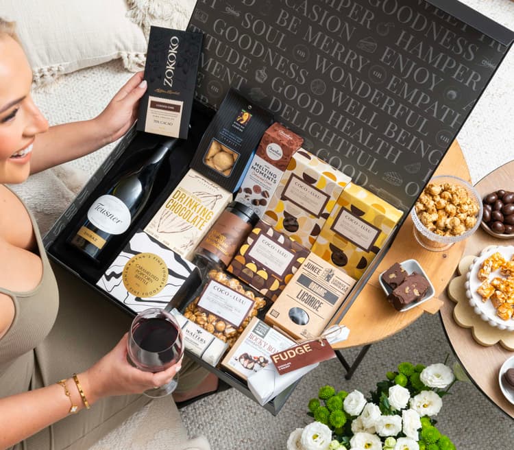 Sweet Celebration Hamper GB24_461